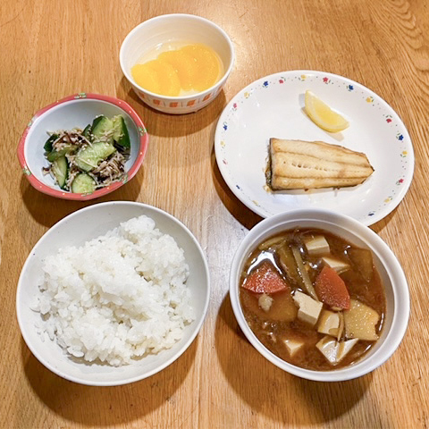 昼食